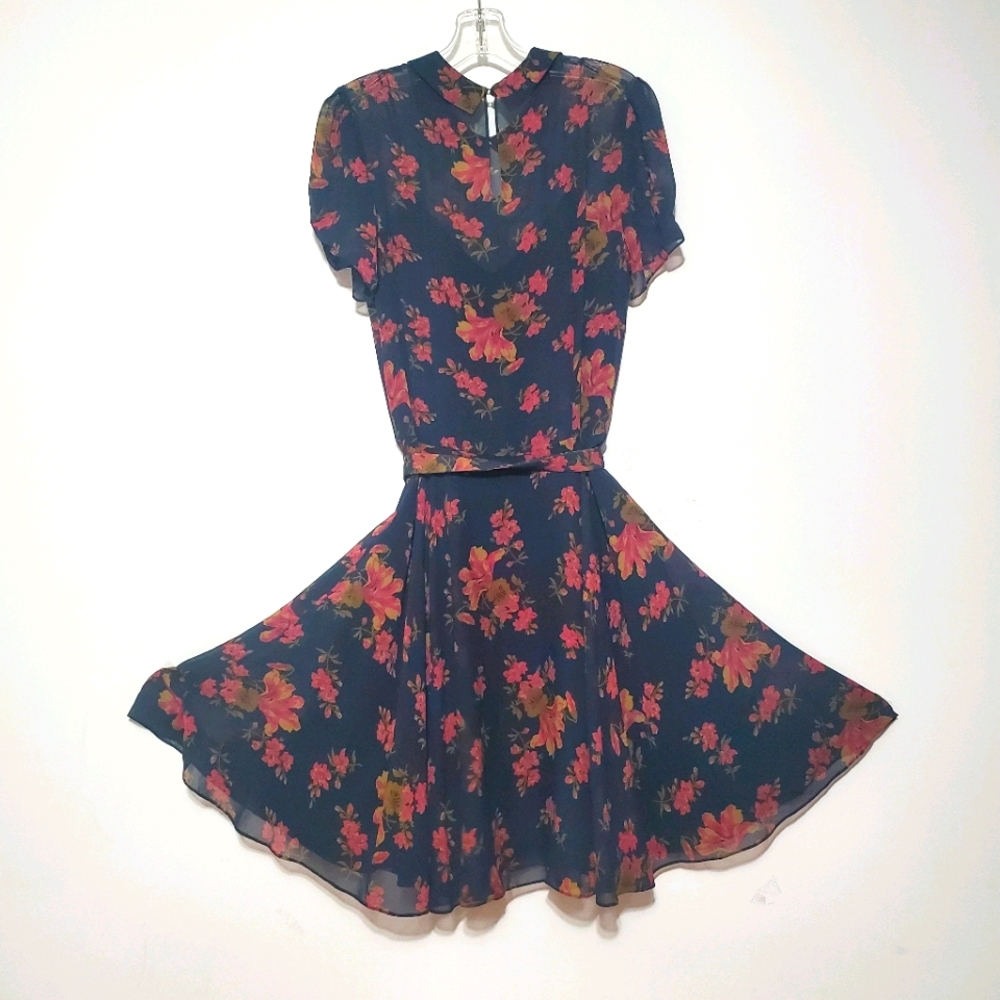 Ralph Laren 100Silk Marie Floral Print Dress sz 6